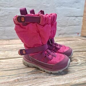 Stride Rite girls winter boots size 5 toddler pink sneaker boots